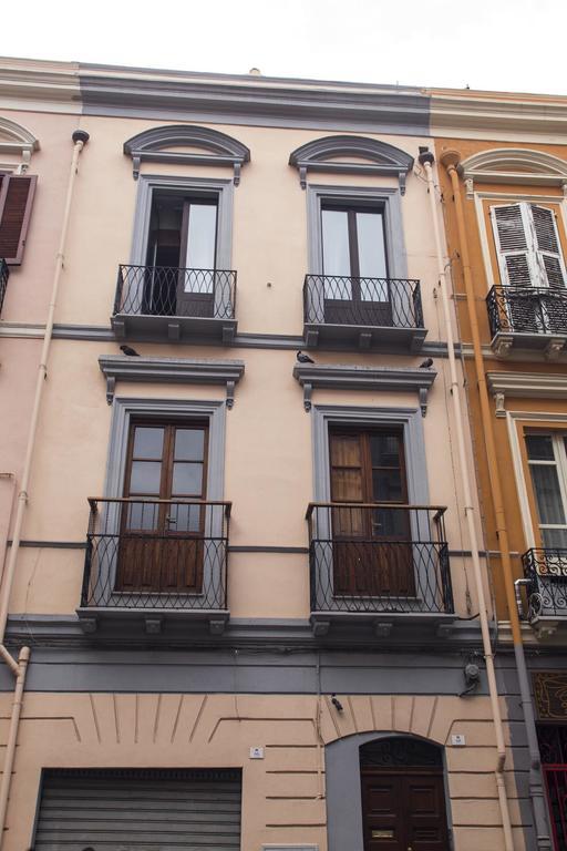 Stampace Apartments カリアリ エクステリア 写真