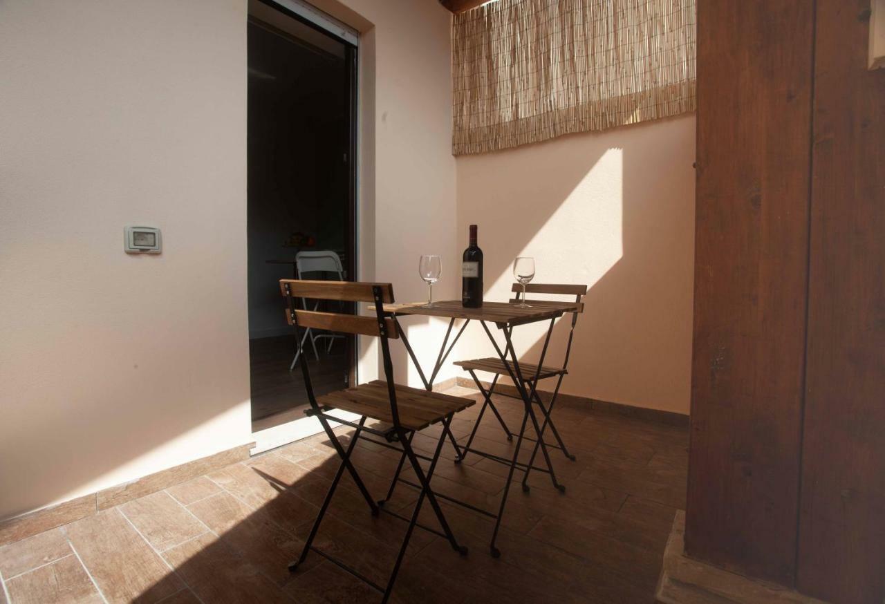 Stampace Apartments カリアリ エクステリア 写真